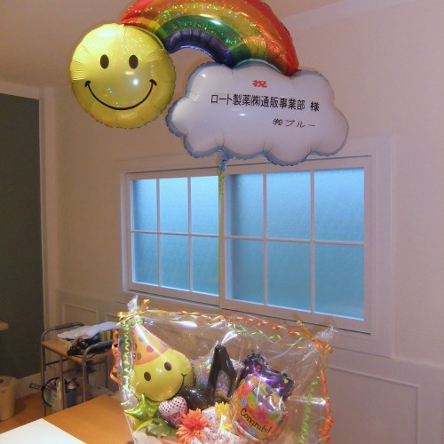 華やかさにハッピー感がプラスされ開店祝いにぴったりです！