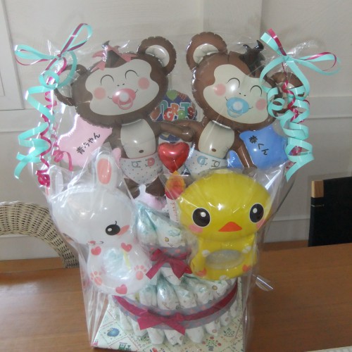 双子の赤ちゃんのお祝にとオーダーいただきました！可愛い♥♥♥